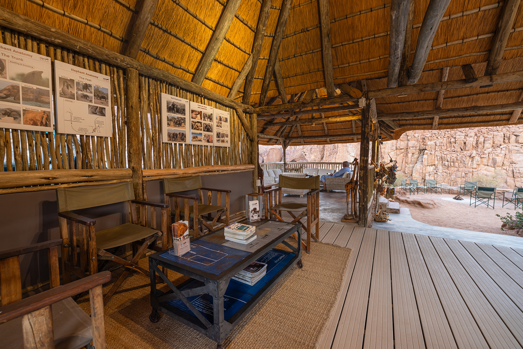 Ozondjou Adventure Camp - Alla ricerca degli elefanti in Namibia